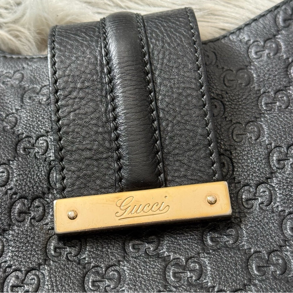GUCCI Black Guccissima Leather New Web Hobo Shoulder Bag - Picture 2 of 14
